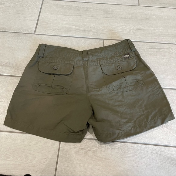Sold on Mercari - The north face women’s shorts - Picture 4 of 7